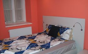 Budapest Lookery Home